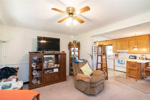 301 Sanders Rd, Pendleton, SC 29670 photo 6