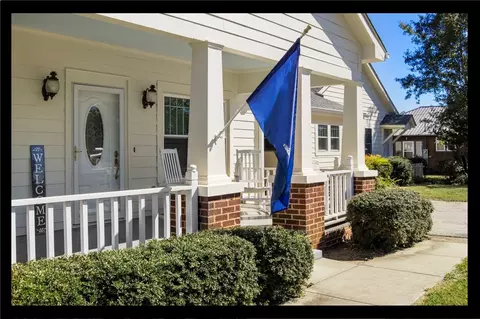 409 S Depot St, Seneca, SC 29678
