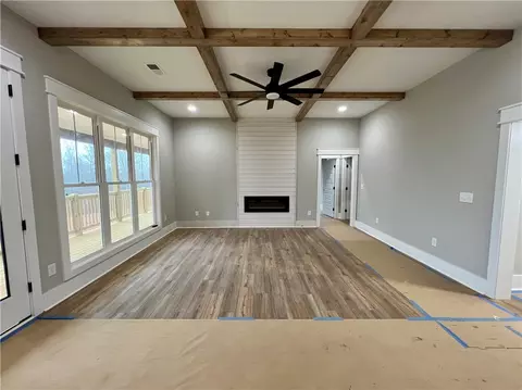 560 The Estates Dr, Walhalla, SC 29691 photo 8