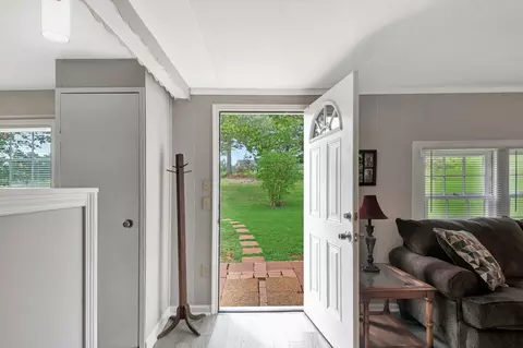 1522 Old Seneca Rd, Central, SC 29630 photo 12