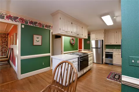 114 Mountain View Dr, Easley, SC 29640 photo 10