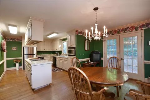 114 Mountain View Dr, Easley, SC 29640 photo 9