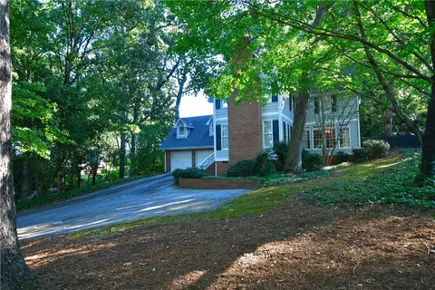 114 Mountain View Dr, Easley, SC 29640 photo 2