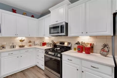 334 Avendell Dr, Easley, SC 29642 photo 12
