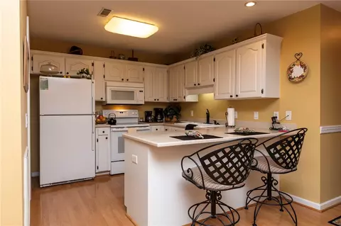 100 Herringbone Run, Easley, SC 29642 photo 8