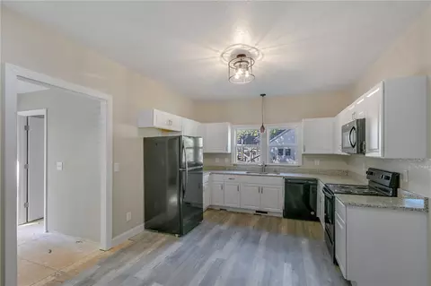109 Garrison St, Easley, SC 29640 photo 11