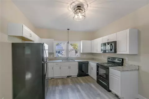 109 Garrison St, Easley, SC 29640 photo 10