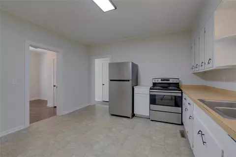 214 Wesleyan Dr, Central, SC 29630 photo 12