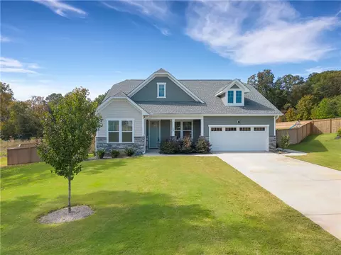 209 Scout Ct, Easley, SC 29642 photo 4