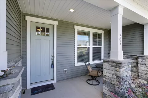 209 Scout Ct, Easley, SC 29642 photo 5