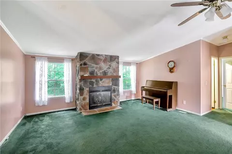 121 Teague Dr, Easley, SC 29640 photo 6