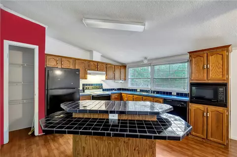 121 Teague Dr, Easley, SC 29640 photo 10