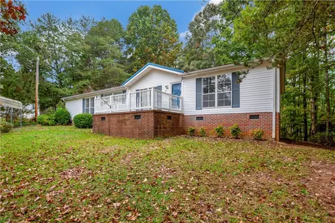 121 Teague Dr, Easley, SC 29640 photo 2