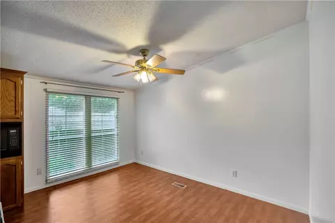 121 Teague Dr, Easley, SC 29640 photo 14