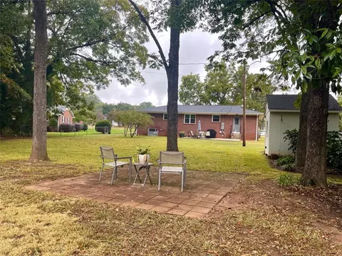 502 E Fredericks St, Anderson, SC 29621 photo 3
