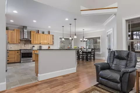 1002 Waterside Dr, Easley, SC 29642 photo 6