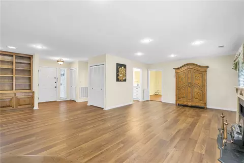104 Downs Blvd, Clemson, SC 29631 photo 6