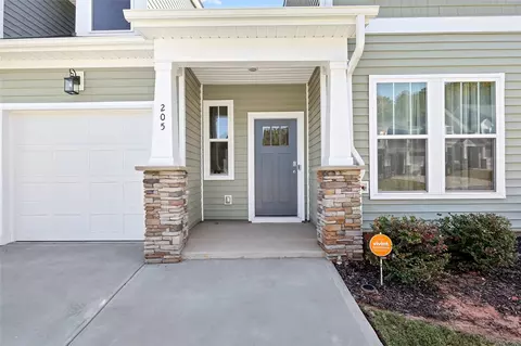 205 Rosecroft Dr, Easley, SC 29642 photo 4