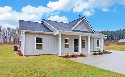 2966 Mt Hebron Rd, Hartwell, GA 30643