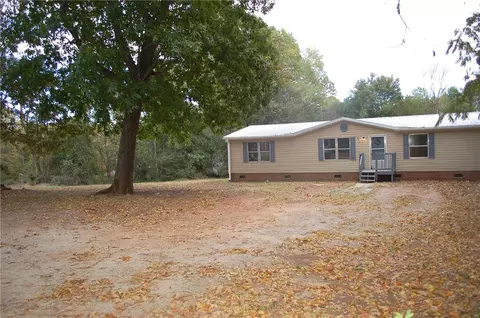 451 Spring Rd, Anderson, SC 29625 photo 2