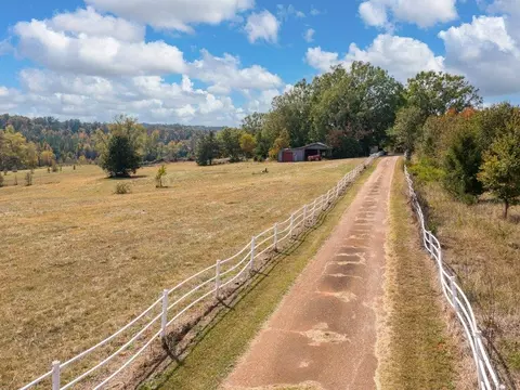 1721 Dixie Dr, Hodges, SC 29653 photo 38