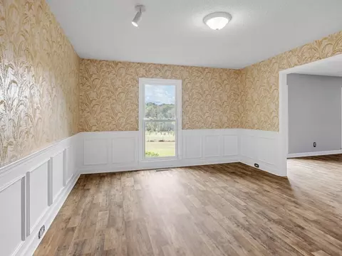 1721 Dixie Dr, Hodges, SC 29653 photo 12