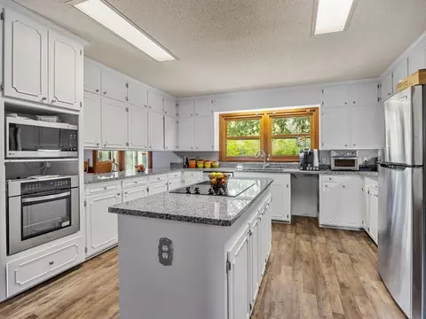 1721 Dixie Dr, Hodges, SC 29653 photo 15