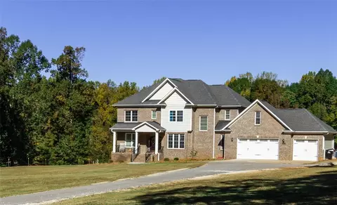 418 Riley Rd, Easley, SC 29642 photo 9