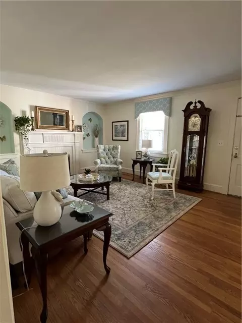 2102 E North Ave, Anderson, SC 29625 photo 4