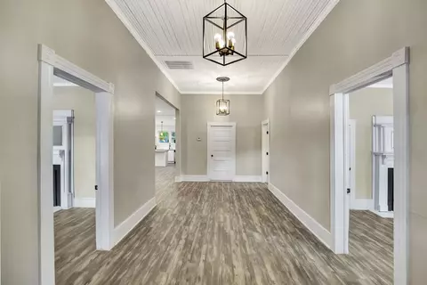 519 E Greer St, Honea Path, SC 29654 photo 4