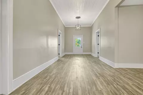 519 E Greer St, Honea Path, SC 29654 photo 9