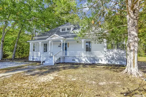 519 E Greer St, Honea Path, SC 29654 photo 3