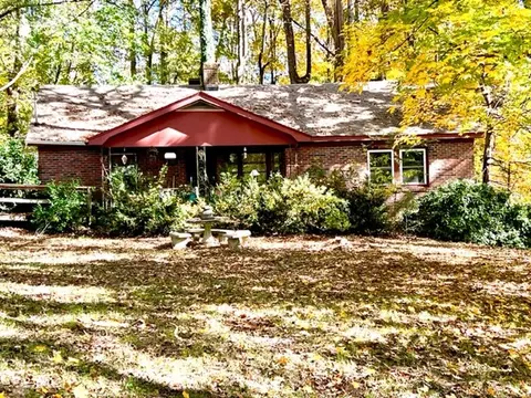 211 Adger Rd, Easley, SC 29642 photo 1