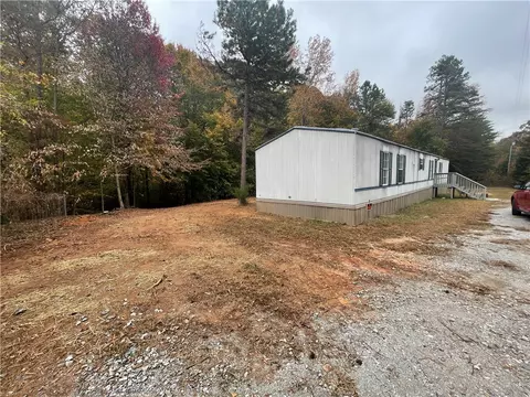 223 Ballard Rd, Honea Path, SC 29654 photo 3