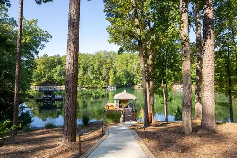 149 Willow Walk, Sunset, SC 29685 photo 3