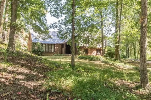 206 Lakeside Dr, Walhalla, SC 29691 photo 2