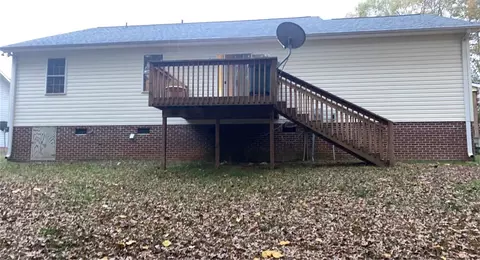 225 Maple Dr, Anderson, SC 29621 photo 9
