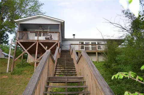 109 Waterloo Shores Rd, Waterloo, SC 29384