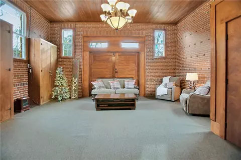704 Cherry St, Pendleton, SC 29670 photo 11