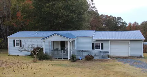 318 Smith Grove Rd, Easley, SC 29640 photo 1