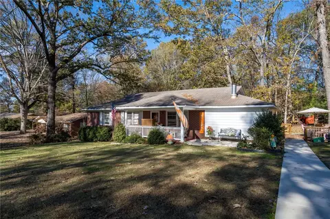 102 Pressley Dr, Clemson, SC 29631 photo 3
