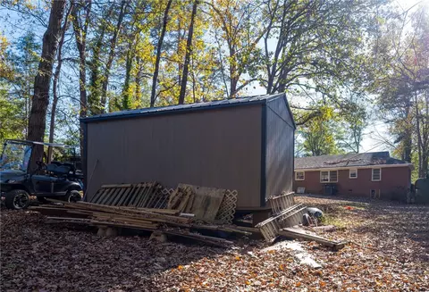 102 Pressley Dr, Clemson, SC 29631 photo 8