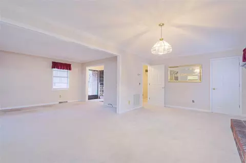 104 Cater Dr, Easley, SC 29642 photo 7