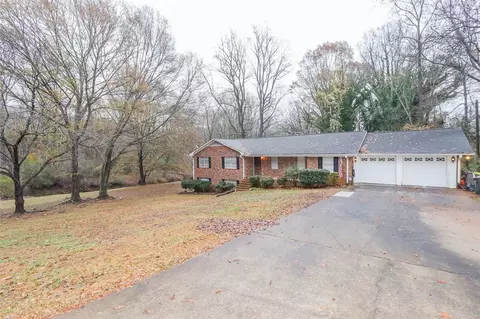 104 Cater Dr, Easley, SC 29642 photo 2