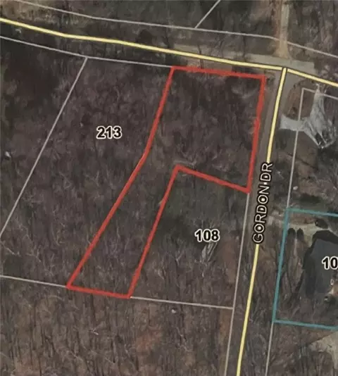 S/side Old Six Mile Road, Central, SC 29630