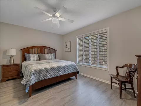 18 Commodore Dr, Salem, SC 29676 photo 19