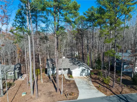 18 Commodore Dr, Salem, SC 29676 photo 2