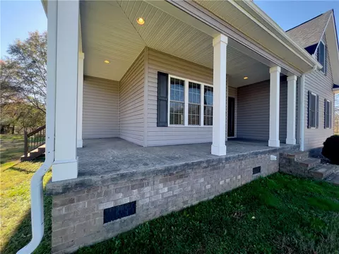 340 Browning Rd, Central, SC 29630 photo 7