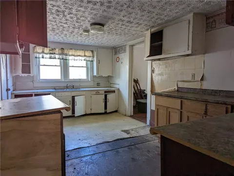 36 Square St, Pelzer, SC 29669 photo 7