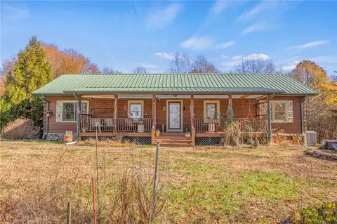 116 Hampton Rd, Easley, SC 29640 photo 1